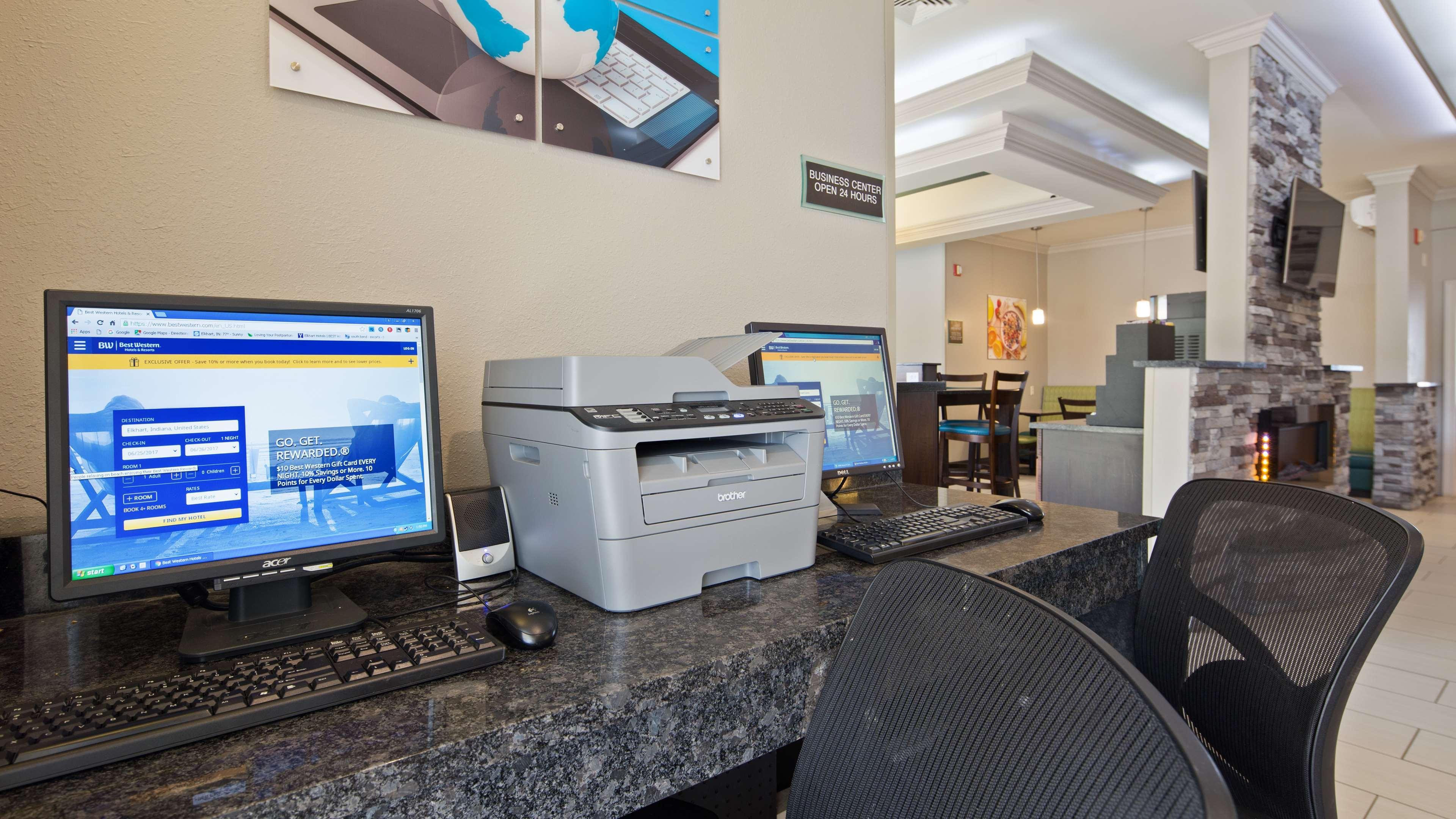 Best Western Elkhart Inn & Suites Buitenkant foto